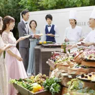 BELLE UN JOUR(ベルアンジュール) ガーデンでのデザートブッフェ