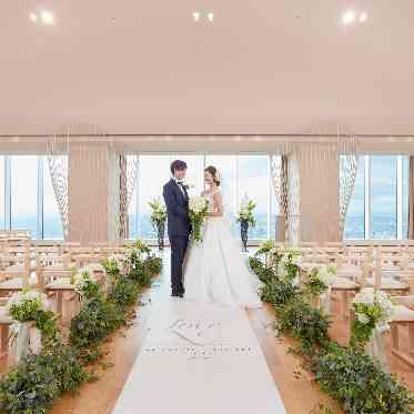 ENOTECA PINCHIORRI(エノテーカ ピンキオーリ) チャペルは最大70名(着席)まで収容/待合・控室(着替え部屋)のご用意もあり