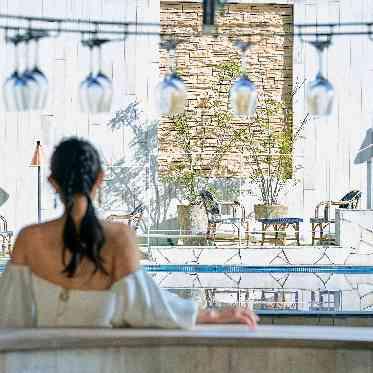 アール・ベル・アンジェ堺 1Fの披露宴会場 自然 緑風 「Ventvert」