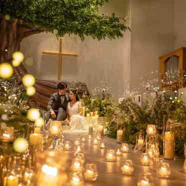 ガーデンテラス東山 お昼とはまた違う表情のチャペル