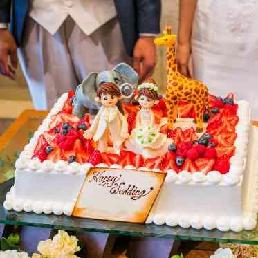 ガーデンテラス東山 おふたりと動物もパティシィエ手作り