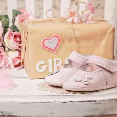 REIMS YANAGIDATE（ランス ヤナギダテ）/テイクアンドギヴ・ニーズウェディング 新しい命の誕生と愛に満ち溢れた最上の時間を