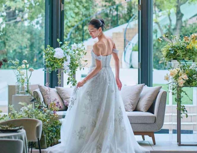 REIMS YANAGIDATE（ランス ヤナギダテ）/テイクアンドギヴ・ニーズウェディング ドレス・衣装