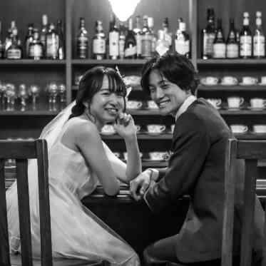 旧春田邸 デュボネ バーカウンターでのフォト