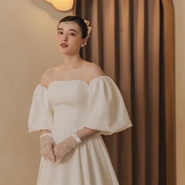 人気のパフスリーブ