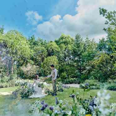 THE SEASON'S(ザ・シーズンズ)/テイクアンドギヴ・ニーズウェディング 緑あふれるガーデン