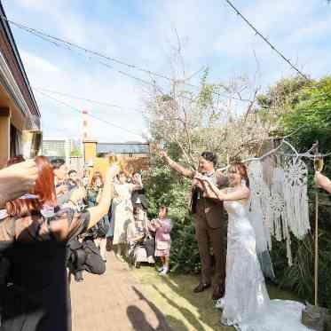 THE SEASON'S(ザ・シーズンズ)/テイクアンドギヴ・ニーズウェディング 青空の下で乾杯も