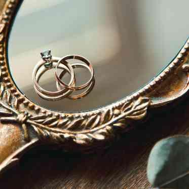 ヴォヤージュ ドゥ ルミエール 京都七条迎賓館 雰囲気のいいブライズルームをご用意しております