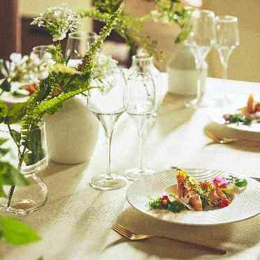 ヴォヤージュ ドゥ ルミエール 京都七条迎賓館 美食でおもてなし