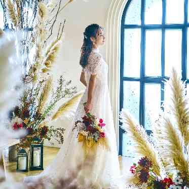 ヴォヤージュ ドゥ ルミエール 京都七条迎賓館 こだわった特別な日にふさわしい1着