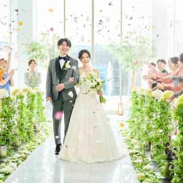 ALCAZAR AVVIO(アルカーサル・アヴィオ) フラワーシャワー