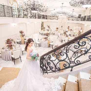 Casa d’ Angela (カサ・デ・アンジェラ) 階段からの入場シーンが叶う