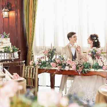 Casa d’ Angela (カサ・デ・アンジェラ) ナチュラルな雰囲気の中にも横浜情緒を感じさせる赤レンガのインテリア空間。