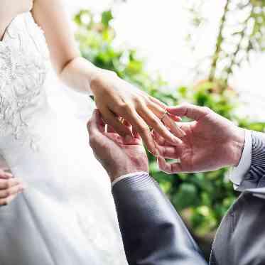 チャペル指輪交換イメージ