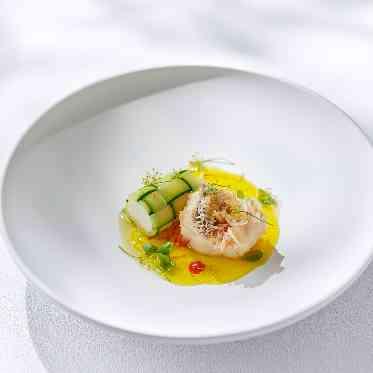 アニヴェルセル 白壁 シェフが自ら現地まで出向き、ひとつひとつ素材を選定