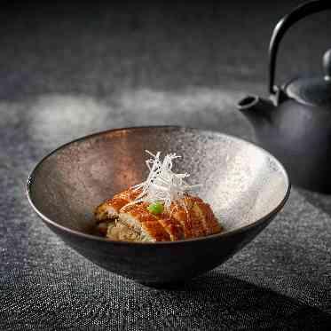 アニヴェルセル 白壁 締めの料理はコースによって異なる。アレンジもできるからゲストに最高のおもてなしを