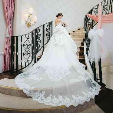 アニヴェルセル 白壁 タティエスト