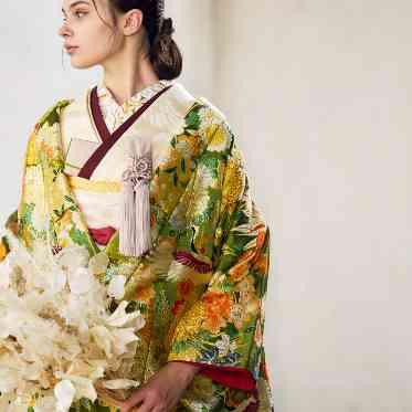 衣裳選びはぜひご家族もご一緒にお越しください