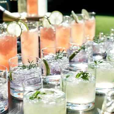 Rouge Ardent(ルージュアルダン) ●BRASSグループ 青空の下で開放的&リラックスしたパーティを