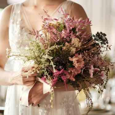 Blanc Beige(ブラン:ベージュ) ●BRASSグループ 大人ピンクのブーケ