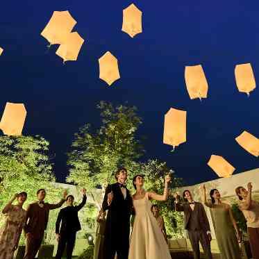 Blanc Beige(ブラン:ベージュ) ●BRASSグループ スカイランタンの演出も★