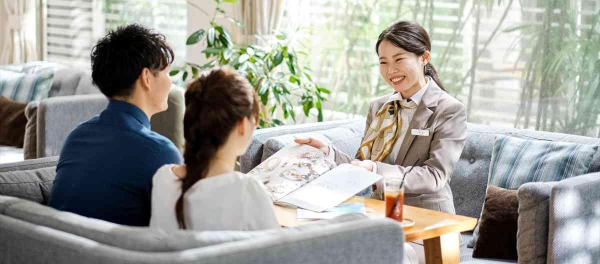 Blanc Beige(ブラン:ベージュ) ●BRASSグループ ロビー・控室