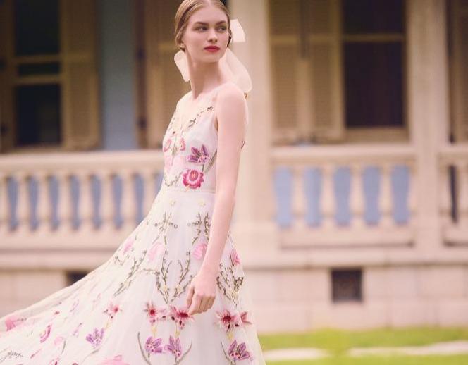 Blanc Beige(ブラン:ベージュ) ●BRASSグループ ドレス・衣装