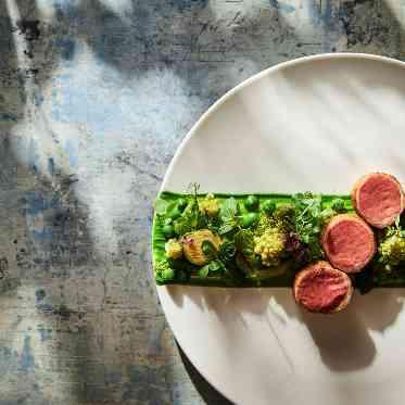 アールベルアンジェMie 肉料理