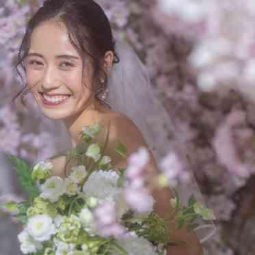 ベルヴィ ラヴァンセーヌ ライティング次第で多彩な桜を表現できる館内の桜スポット