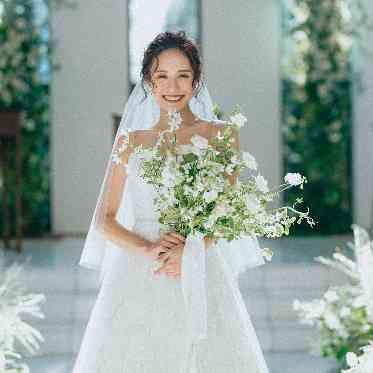 ベルヴィ ラヴァンセーヌ 自社サロンでの衣裳セレクト