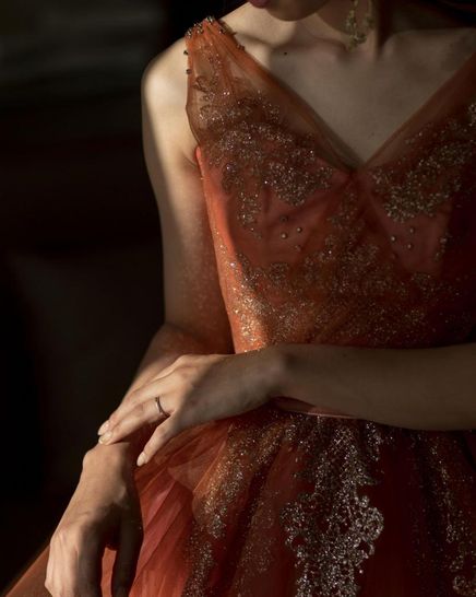 ベルヴィ ラヴァンセーヌ ドレス・衣装の写真1