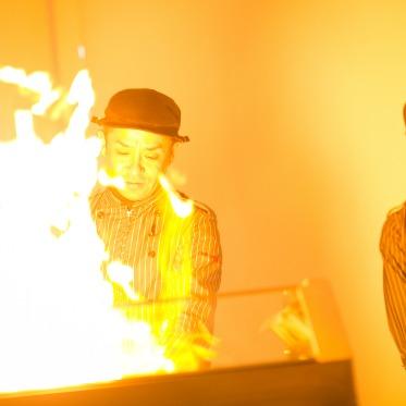 THE LUXSCENA(ザ・ラグシエナ) 時にはこんなパフォーマンスも