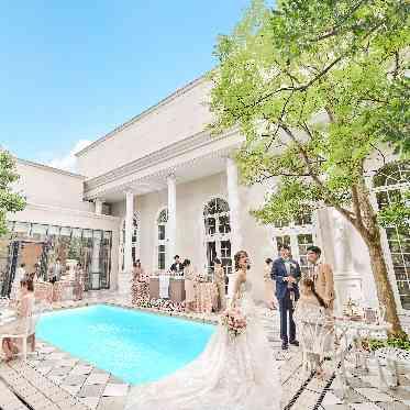 プール付きガーデン