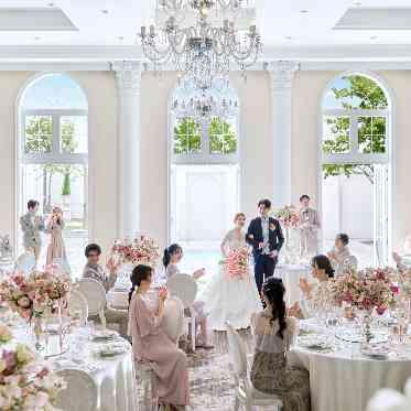 京都 アートグレイス ウェディングヒルズ ガーデンからの登場も素敵なシーンに