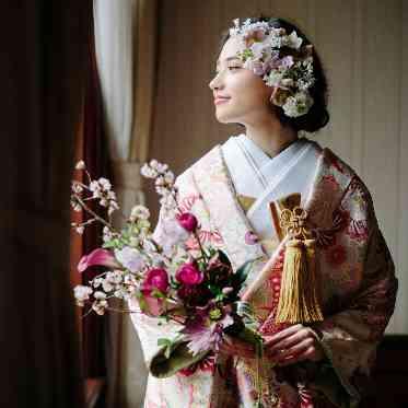 京都 アートグレイス ウェディングヒルズ 色打掛