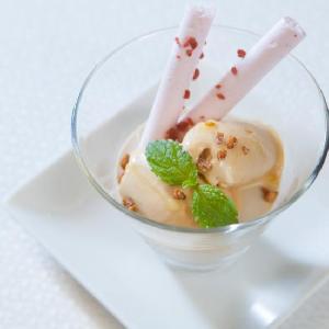 『ほうじ茶のブランマンジェ キャラメルアイス』