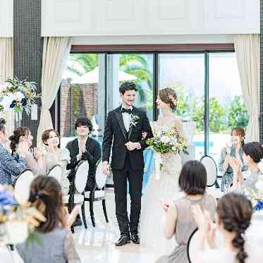 明るい会場だから、お二人とゲストの表情を逃さずしっかりお届け