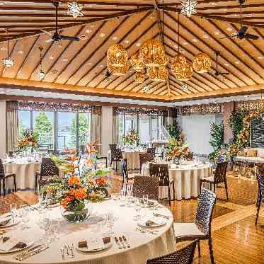 NIHO リゾート会場にこだわって特徴的なコーディネート