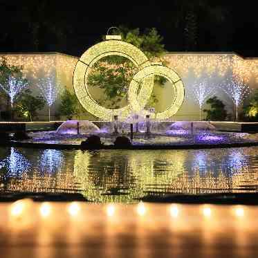 NIHO 水辺に囲まれた独立型の空間が特別感を