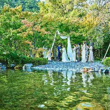 KITAYAMA　MONOLITH(北山モノリス) 陽光と緑の中でゲストとアットホームな時間を