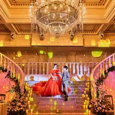 マリアージュ彦根 階段からの入場はゲストと一緒に大盛り上がりの演出も取り入れて!