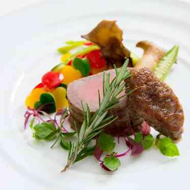 マリアージュ彦根 本場!近江牛もメニューに取り入れて!