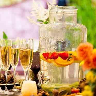 びわ湖大津プリンスホテル デザートやドリンクにも、お二人らしいこだわりを。