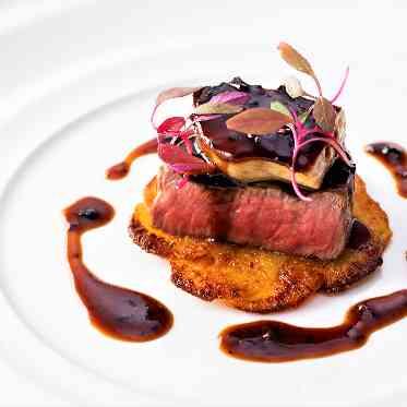 国産牛フィレ肉とフォアグラにロッシーニ風