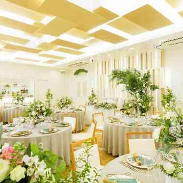 二条城チャペル セント・アベニール 白基調なので色々なコーディネートが叶います!