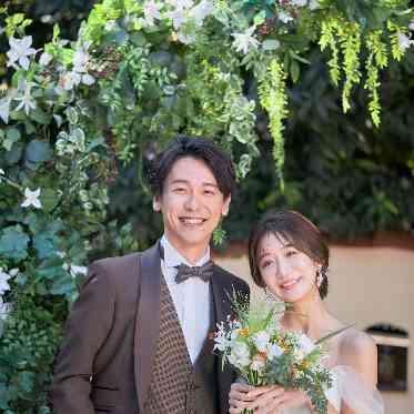 二条城チャペル セント・アベニール ガーデンには複数のフォトスポットを用意!ゲスト同士の撮影箇所としても人気