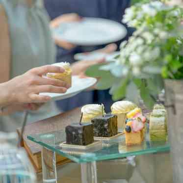 二条城チャペル セント・アベニール スイーツビュッフェは女性や子どものゲストの方から大人気♪