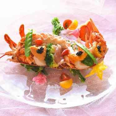 オマール海老とシーフードのマリネ~春野菜とともに~