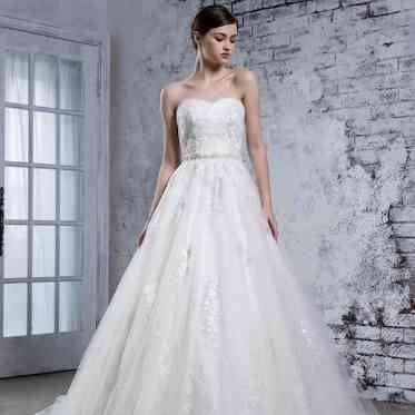 二条城チャペル セント・アベニール ウェディングドレス