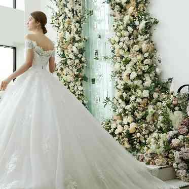 二条城チャペル セント・アベニール 洗練された空間に佇む美しい花嫁姿は一生の思い出に